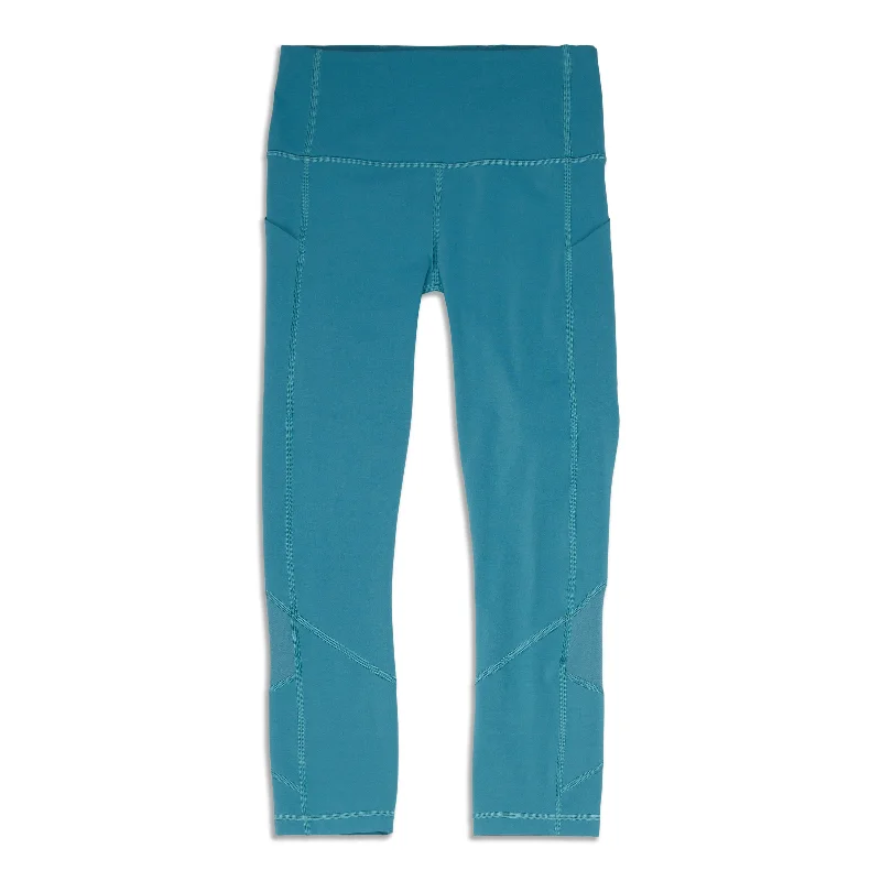 Comfy Chic Pace Rival High Rise Crop - Resale