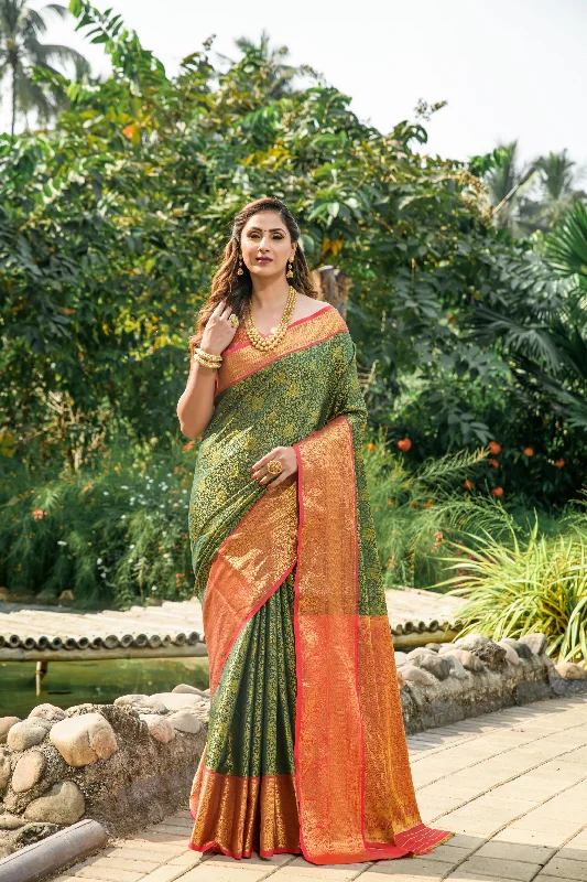 Breathable Comfort Women's Green Woven Kanchipuram Silk Saree With Blouse (Saree Blouse Without stitch) - Aastha Fashion Breathable Comfort Women's Green Woven Kanchipuram Silk Saree With Blouse (Saree Blouse Without stitch) - Aastha Fashion