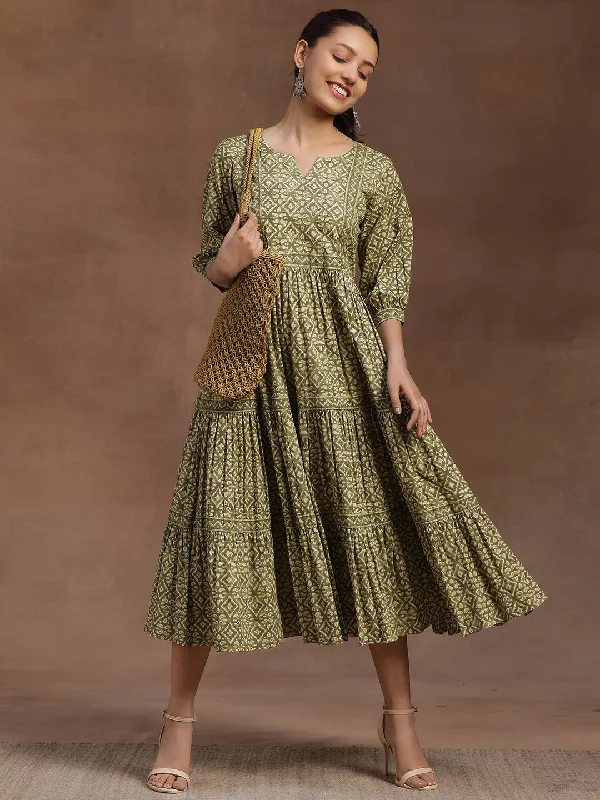 Cozy Lounge Wear Green Printed Cotton A-Line Dress