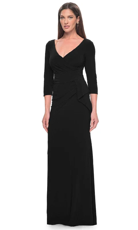 Lounge Chic La Femme 30967 - Quarter Sleeve Jersey Evening Dress