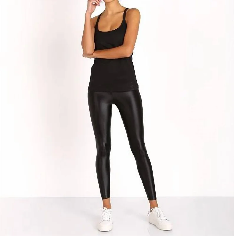 Weekend Comfort Lustrous High Rise Legging In Black