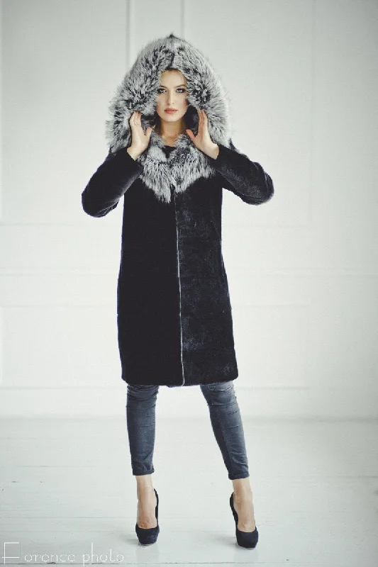 Urban Chic Black Beaver and Silver Fox Coat