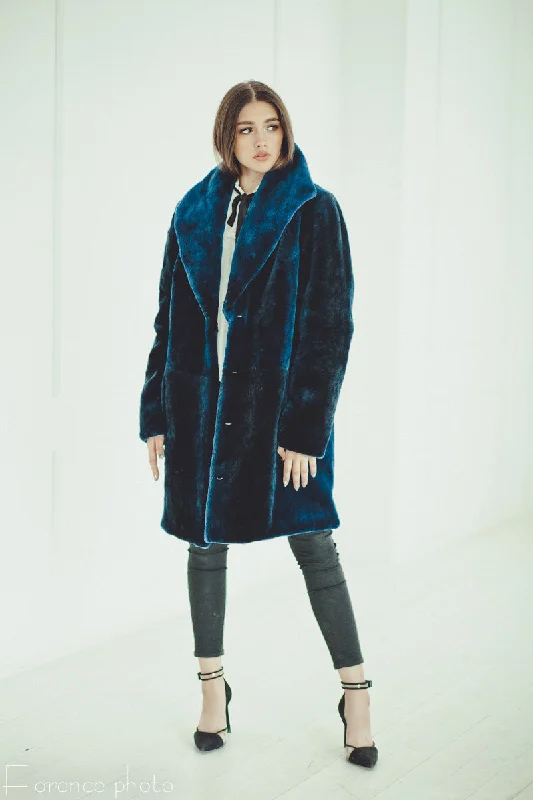 Lounge Chic Blue Beaver Fur Oversized Coat