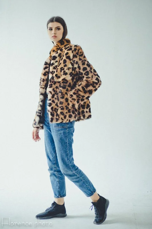 Easy Comfort Style Rabbit Fur Panther Style Jacket