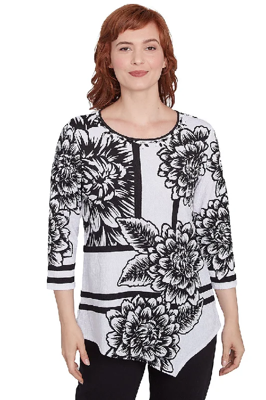 Weekend Comfort Wear Monochrome Moment Beaded Neck Crinkle Blouse
