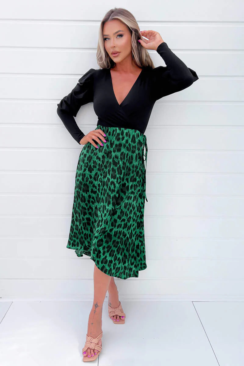 Relaxed Fashion AX Paris Green And Black Animal Print 2 In 1 Midi Dress