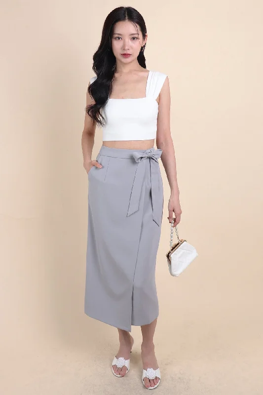 Smart Casuals EUSTON MIDAXI SKIRT IN BLUE GREY