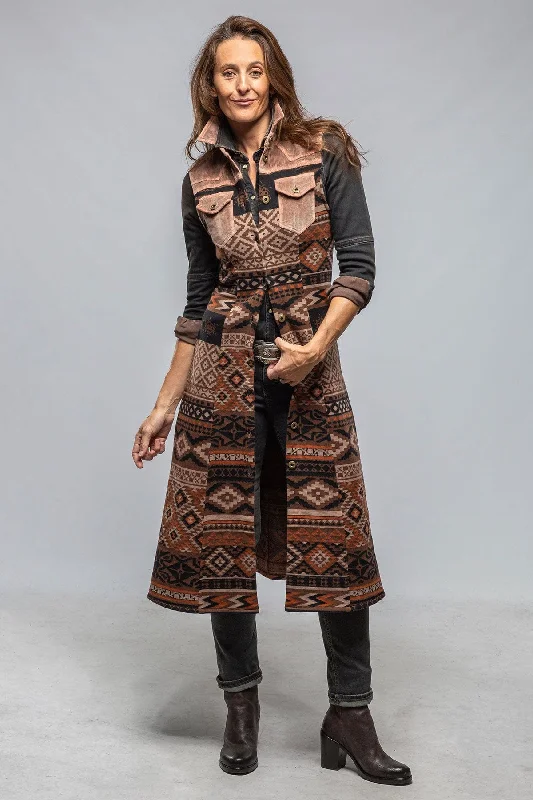 Smart Comfort Wear Badlands Long Vest In Brown