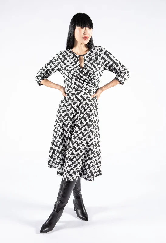 Relaxed Tops Honeycomb Design Dress