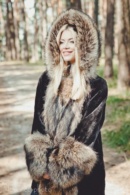 Versatile Outfits Raccoon and Beaver Fur Coat
