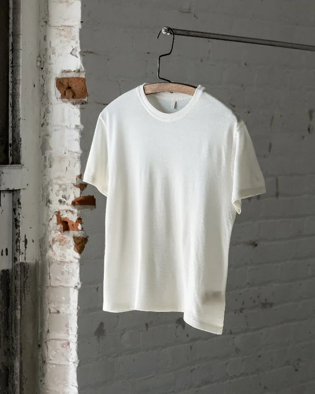 Soft Looks The 195 Merino Relaxed Tee