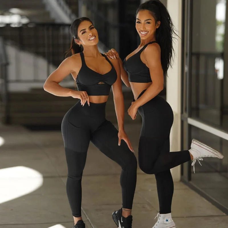 Comfort Fit Seamless Yoga Leggings 2 Piece Gym Workout Set For Women - Breathable & Comfortable Athletic Wear Comfort Fit Seamless Yoga Leggings 2 Piece Gym Workout Set For Women - Breathable & Comfortable Athletic Wear