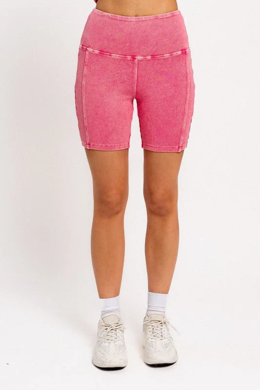 Casual Fit Coffee Run Washed Biker Shorts