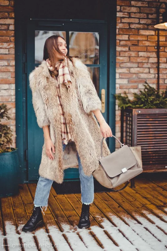 Comfy Chic Coyote Fur Jacket for Women