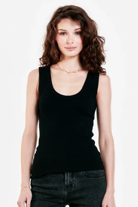 Stylish Ease Paula Scoop Neck Tank Top