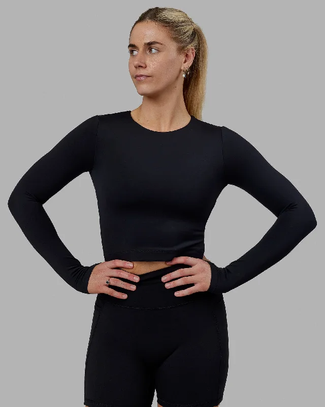 Comfy Chic Wear Staple Long Sleeve Cropped Tee - Black