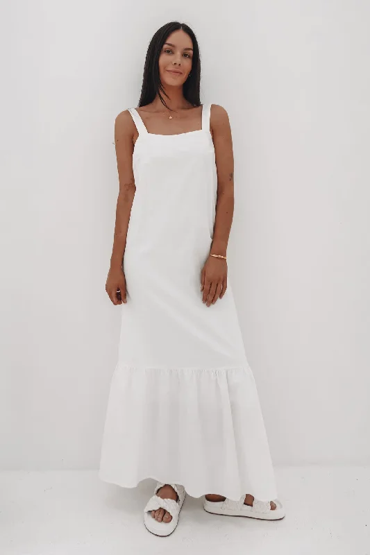 Elegant Fit Willa Maxi Dress White