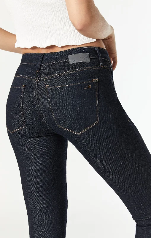Stylish Wear ALEXA SKINNY JEANS IN RINSE SUPERSOFT