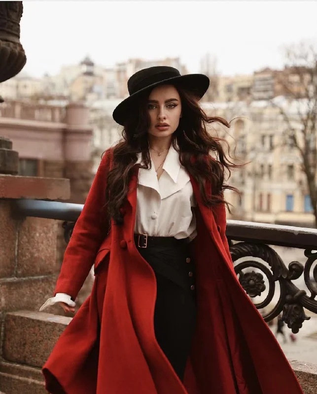 Weekend Wear Roman Holiday 2020 | Red Wool Coat Jacket