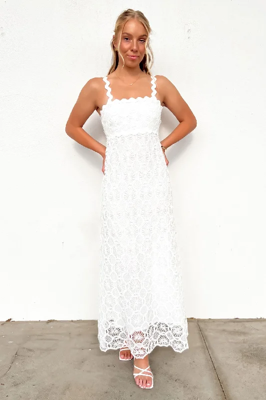Lounge Chic Daxton Maxi Dress White