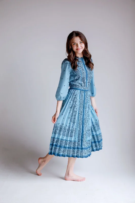 Versatile Style 118-BUFFEL SKIRT-Blue