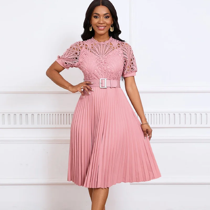 Relaxed Chic Women's Short-sleeved Lace Stitching Pleated Dress