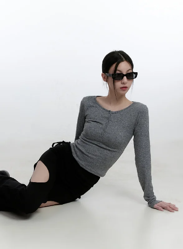 Cozy Sweaters Back Cut-Out Slim-Fit Long Sleeve Top CJ521
